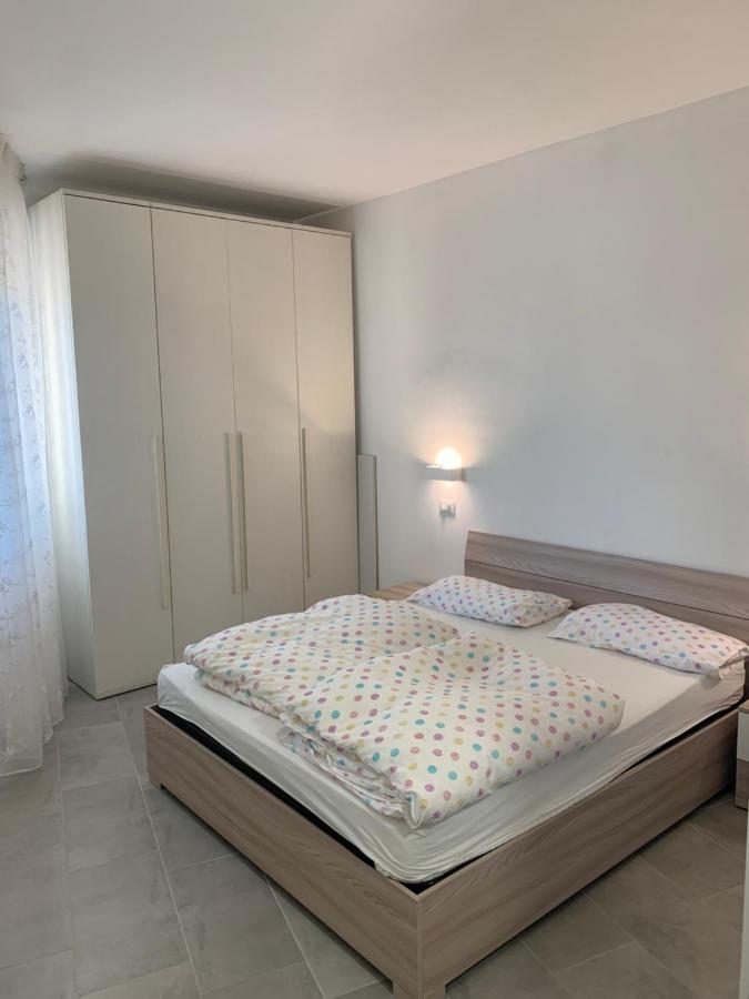 Peschieraview Flat X4 *